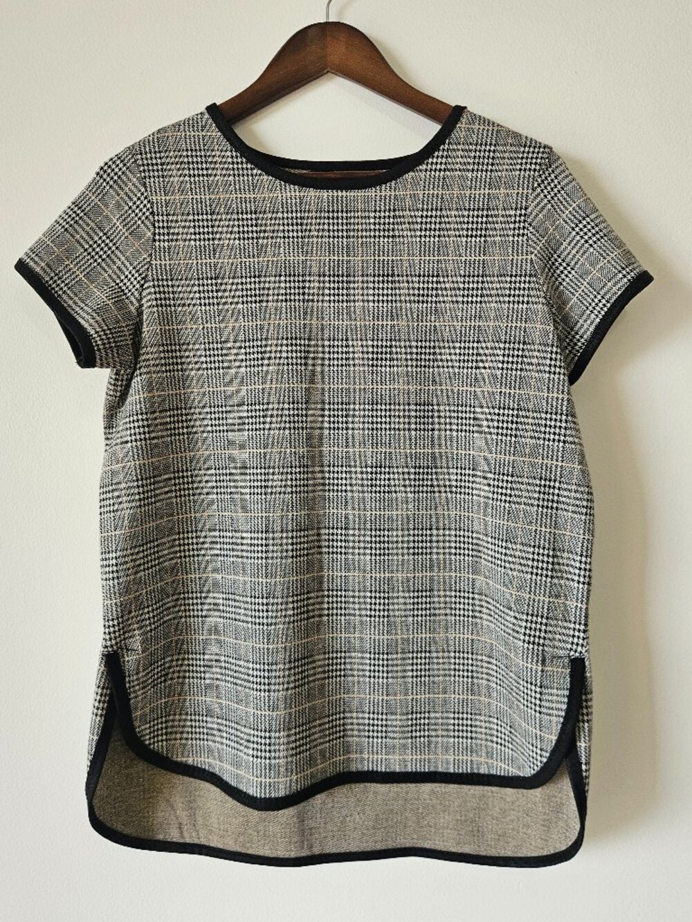 Max Edition Gray Houndstooth M Medium Blouse Black Fabric Trim